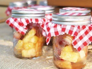 apple party apple pie in jars